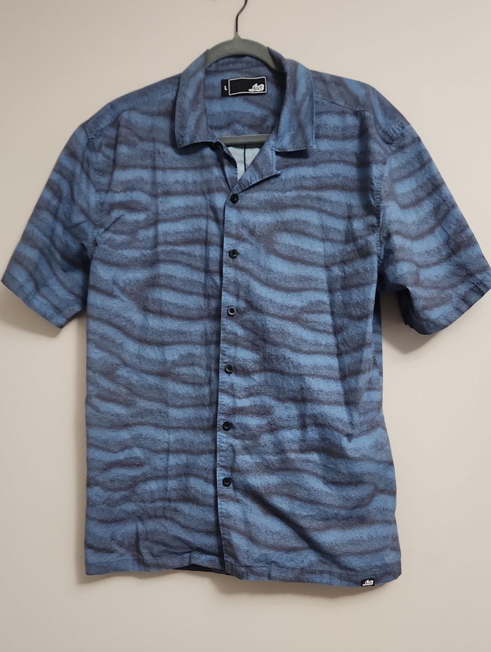 Lost Men's Blue Striped Short-Sleeve Button-Down Shirt